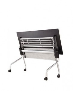 ISOT 10AHSC Folding Metal Modesty